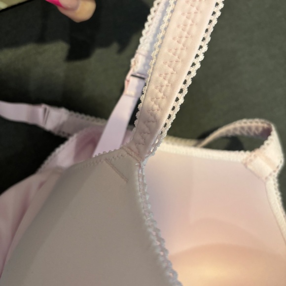 NWT- SKIMS PICOT PUSH-UP BRA- LIMITED EDITION COLOR - Picture 8 of 9